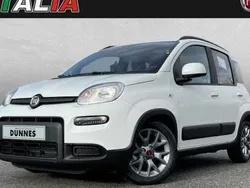 Weiß (gelato weiß) Gebraucht 2021 Fiat Panda City Life Kleinwagen | 11.990 € (Etwas zu teuer)