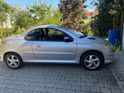 Grau Gebraucht 2006 Peugeot 206 CC Cabrio | 1.650 €