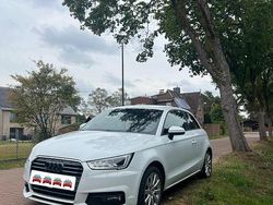 Weiß Gebraucht 2016 Audi A1 Kleinwagen | 12.500 € (Teuer)