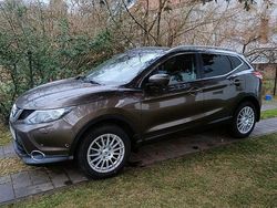 Gebraucht 2017 Nissan Qashqai N-Vision SUV | 15.000 € (Etwas zu teuer)