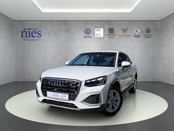 Gletscherweiß (metallic) Gebraucht 2023 Audi Q2 Advanced SUV | 22.990 € (Fairer Preis)