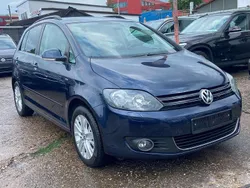 Night blue Gebraucht 2013 VW Golf Plus Cross Life Van / Kleinbus | 10.999 € (Teuer)