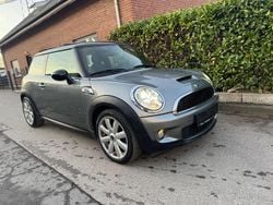 Grau Gebraucht 2007 Mini Cooper S Coupé Coupé | 4.590 € (Superpreis)