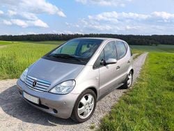 Grau Gebraucht 1999 Mercedes A190 Avantgarde Limousine | 7.450 €
