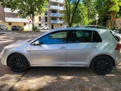 Silber Gebraucht 2015 VW Golf VII Limousine | 13.500 € (Guter Preis)