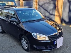 Schwarz Gebraucht 2014 Skoda Fabia Ambition Kombi | 4.600 € (Guter Preis)