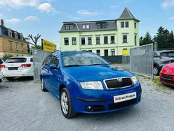 Dynamicblau Gebraucht 2006 Skoda Fabia Style Kombi | 999 € (Guter Preis)