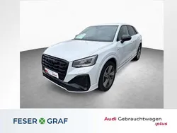 Gletscherweiß Gebraucht 2024 Audi Q2 Ambiente SUV | 32.250 € (Fairer Preis)