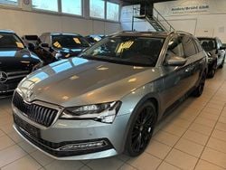 Grau Gebraucht 2021 Skoda Superb Style Kombi | 26.990 € (Fairer Preis)