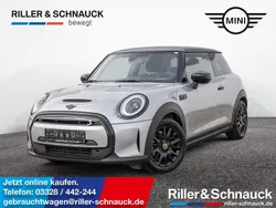 Silber Gebraucht 2023 Mini Cooper SE Classic Kleinwagen | 19.950 € (Guter Preis)