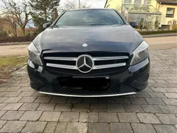 Schwarz Gebraucht 2012 Mercedes A200 Kleinwagen | 13.500 € (Fairer Preis)