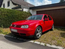 Rot Gebraucht 2002 VW Golf IV Highline Kleinwagen | 4.500 € (Teuer)