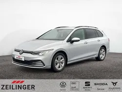 Silber Gebraucht 2023 VW Golf VIII Life Kombi | 20.345 € (Guter Preis)
