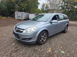Silber Gebraucht 2009 Opel Astra Sport Kombi | 1.450 € (Superpreis)