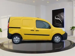 Gelb Gebraucht 2018 Renault Kangoo Van / Kleinbus | 8.850 € (Etwas zu teuer)