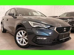 Grau Gebraucht 2020 Seat Leon Style Limousine | 17.490 € (Etwas zu teuer)