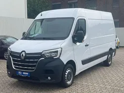 Weiß Gebraucht 2020 Renault Master Basis Van | 21.990 € (Fairer Preis)