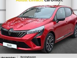 Dezirrot metallic Gebraucht 2025 Renault Clio V Techno Limousine | 22.960 € (Teuer)