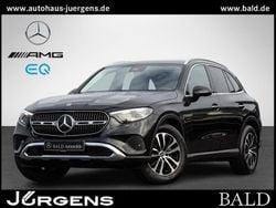 Obsidianschwarz metallic Gebraucht 2024 Mercedes GLC200 Avantgarde SUV | 48.280 € (Guter Preis)