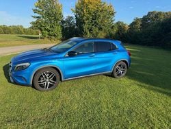 Blau Gebraucht 2015 Mercedes GLA200 SUV | 17.600 € (Fairer Preis)