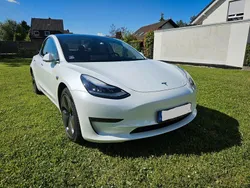 Weiß Gebraucht 2019 Tesla Model 3 Long Range AWD Limousine | 21.000 € (Fairer Preis)