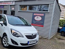 Weiß Gebraucht 2012 Opel Meriva Color Edition Van / Kleinbus | 3.800 € (Fairer Preis)