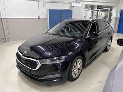 Schwarz Gebraucht 2021 Skoda Octavia First Edition Kombi | 21.890 € (Fairer Preis)