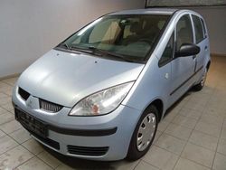 Blau Gebraucht 2005 Mitsubishi Colt Inform Kleinwagen | 1.500 € (Guter Preis)