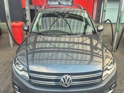 Grau Gebraucht 2014 VW Tiguan Exclusive SUV | 13.890 € (Fairer Preis)