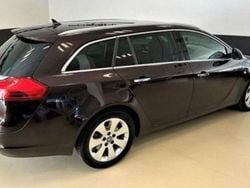 Braun Gebraucht 2013 Opel Insignia Active Kombi | 4.700 € (Guter Preis)