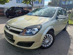 Gold Gebraucht 2004 Opel Astra Limousine | 1.790 € (Fairer Preis)