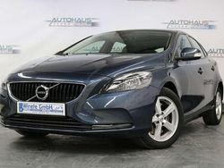 Blau Gebraucht 2018 Volvo V40 Kinetic Kombi | 17.490 € (Fairer Preis)