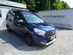 Blau Gebraucht 2017 Dacia Dokker Celebration Van | 8.990 € (Guter Preis)
