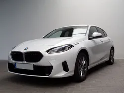 Weiß Gebraucht 2025 BMW 118 Kleinwagen | 34.900 € (Teuer)