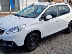 Weiß Gebraucht 2015 Peugeot 2008 Urban Move SUV | 6.200 € (Guter Preis)