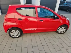 Rot Gebraucht 2010 Nissan Pixo Acenta Kleinwagen | 2.000 € (Guter Preis)