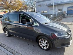 Grau Gebraucht 2011 VW Sharan Van / Kleinbus | 4.900 € (Guter Preis)