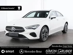 Weiß Gebraucht 2024 Mercedes CLA200 Progressive Limousine | 32.950 € (Guter Preis)