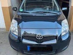 Schwarz Gebraucht 2011 Toyota Yaris Cool Kombi | 4.200 € (Fairer Preis)