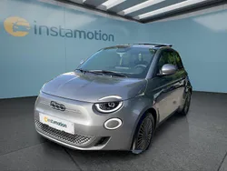 Grau Gebraucht 2021 Fiat 500e Kleinwagen | 15.999 € (Etwas zu teuer)
