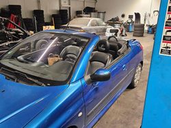 Blau Gebraucht 2002 Peugeot 206 CC Cabrio | 1.800 €