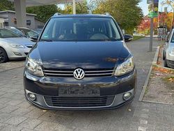 Schwarz Gebraucht 2011 VW Touran Highline Van / Kleinbus | 6.790 € (Guter Preis)