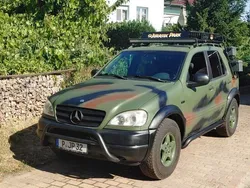 Grün Gebraucht 1999 Mercedes ML320 SUV | 6.500 € (Teuer)