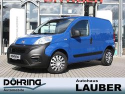 Colore esterno blau Gebraucht 2021 Fiat Fiorino Van / Kleinbus | 9.645 € (Fairer Preis)