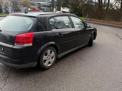 Schwarz Gebraucht 2003 Opel Signum Kleinwagen | 3.999 €