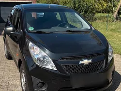 Schwarz Gebraucht 2010 Chevrolet Spark Kleinwagen | 2.650 € (Fairer Preis)