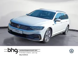 Weiß Gebraucht 2020 VW Passat GTE Kombi | 21.920 € (Guter Preis)