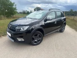 Schwarz Gebraucht 2018 Dacia Sandero Celebration Kleinwagen | 9.300 € (Fairer Preis)