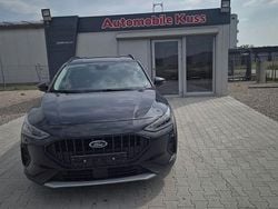 Schwarz Gebraucht 2024 Ford Focus Active X Limousine | 22.790 € (Superpreis)