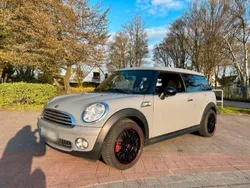 Grau Gebraucht 2007 Mini Cooper Clubman Kombi | 5.000 €